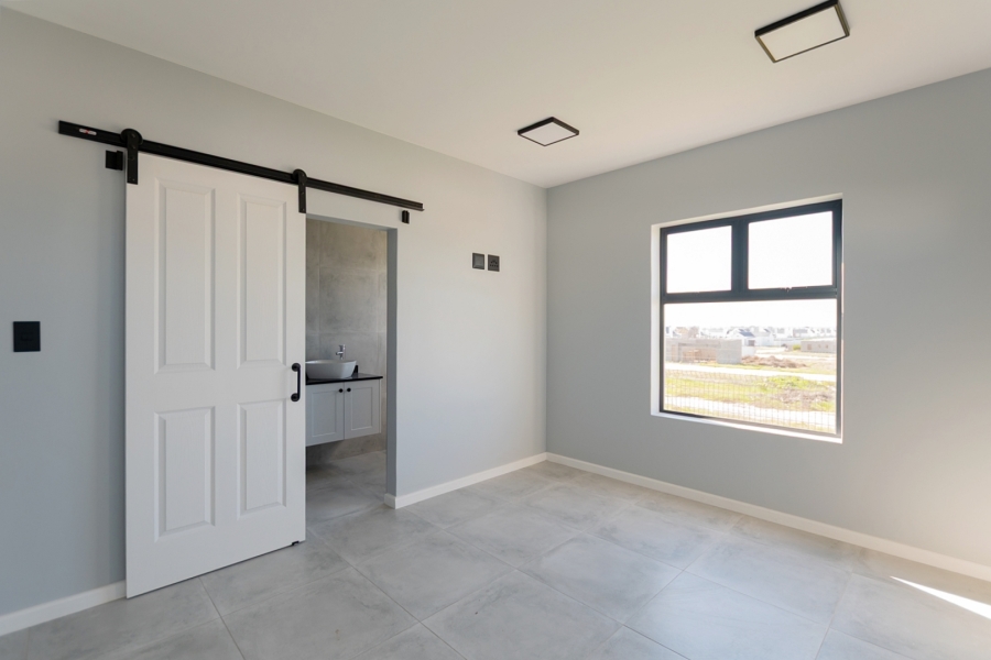 3 Bedroom Property for Sale in Laguna Sands Western Cape